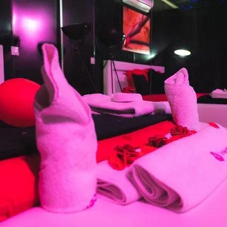 L'indecente - Apartment *