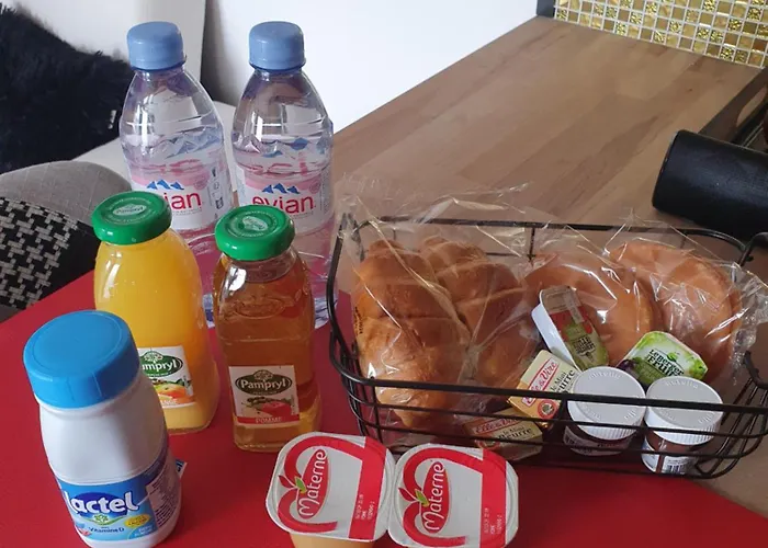 L'indecente - * Longeville-les-Saint-Avold